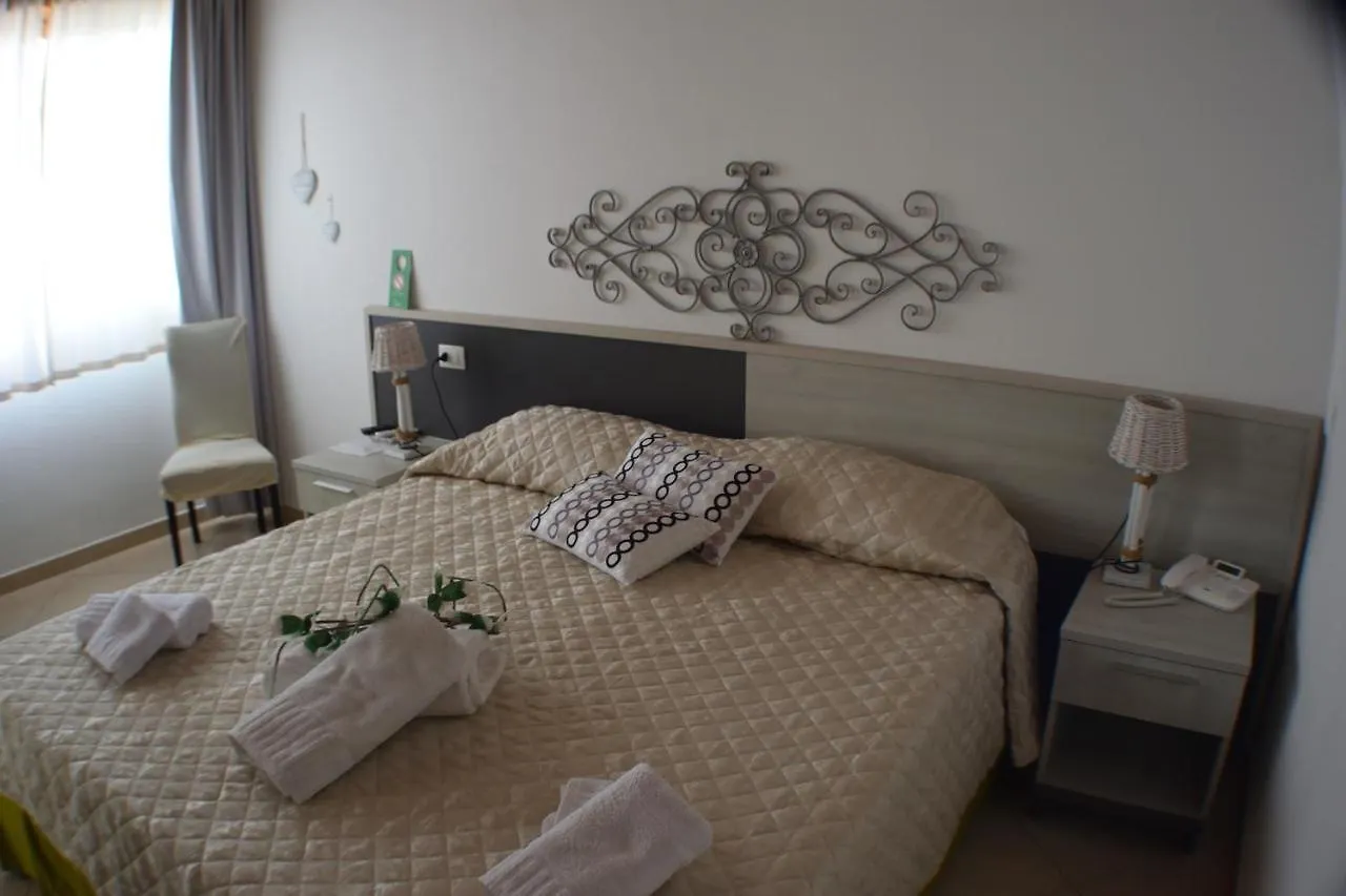Hotel Residenza Al Castello Carloforte  0*, Carloforte (Isola di San Pietro) Itálie